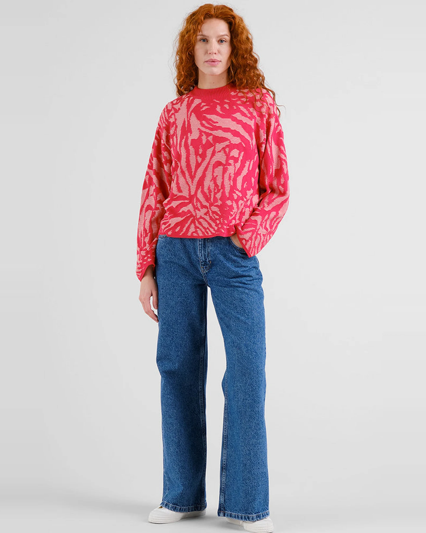 DEDICATED Damen vegan Pullover Limhamn Animal Print Rosa – Ansicht 2