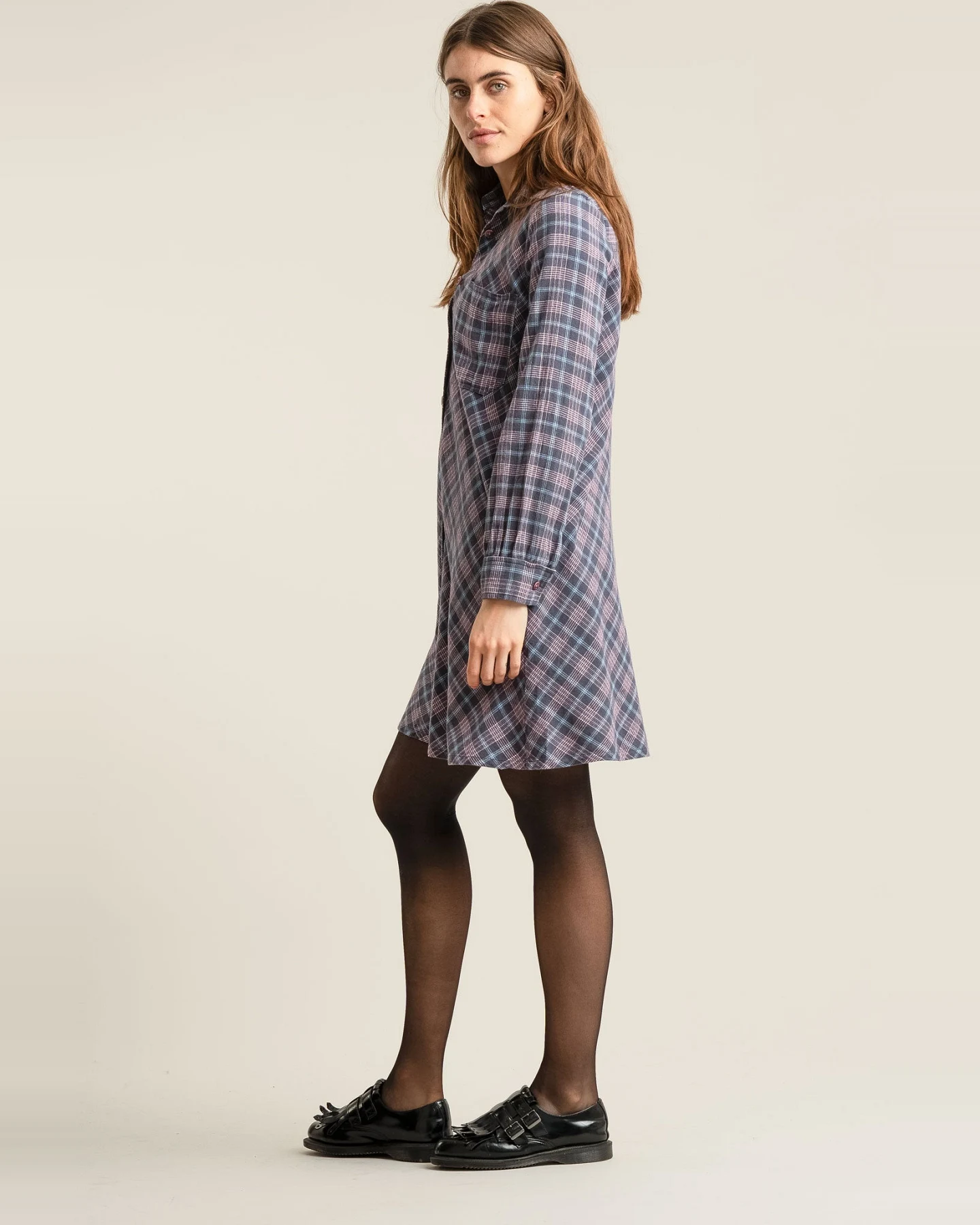 KOMODO Damen vegan Kleid Perle Lila – Ansicht 2