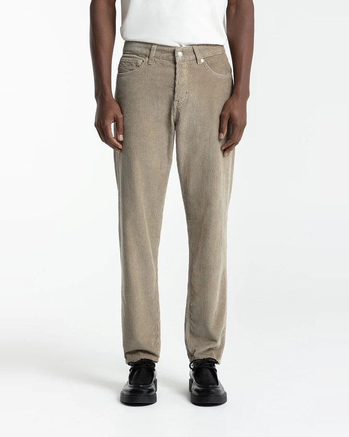 Kings of Indigo Herren vegan Kordhose Sushan Silberner Nerz Beige