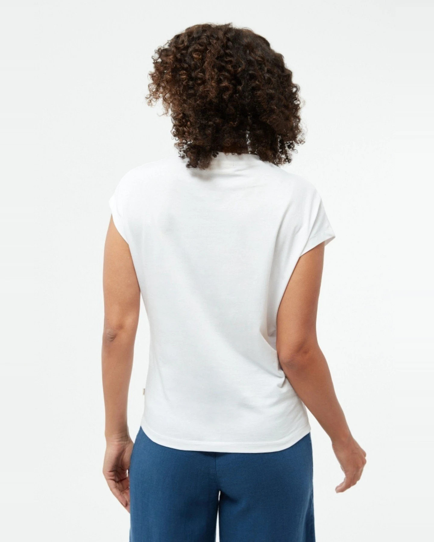 T-Shirt GBLaila Heart Weiß – Ansicht 4