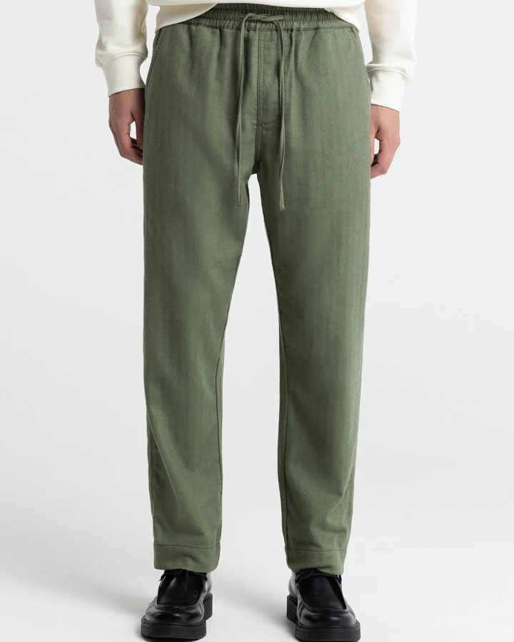 Kings of Indigo Herren vegan Hose Martin Mulled Basil Regular Fit