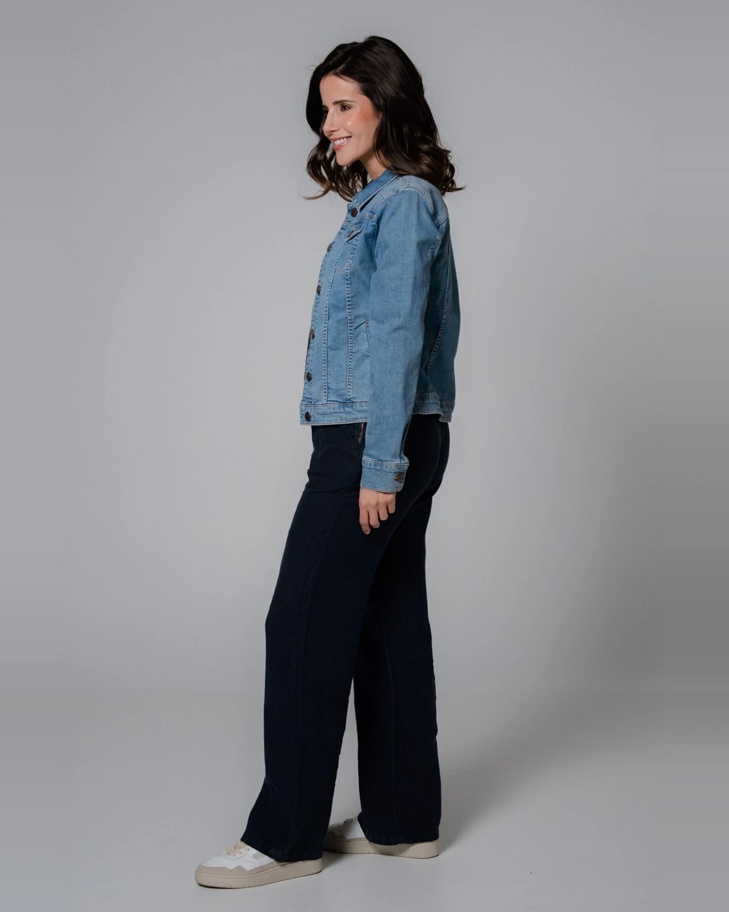 Feuervogl Damen vegan Denim Jacket Svala Sommer Blau – Ansicht 2