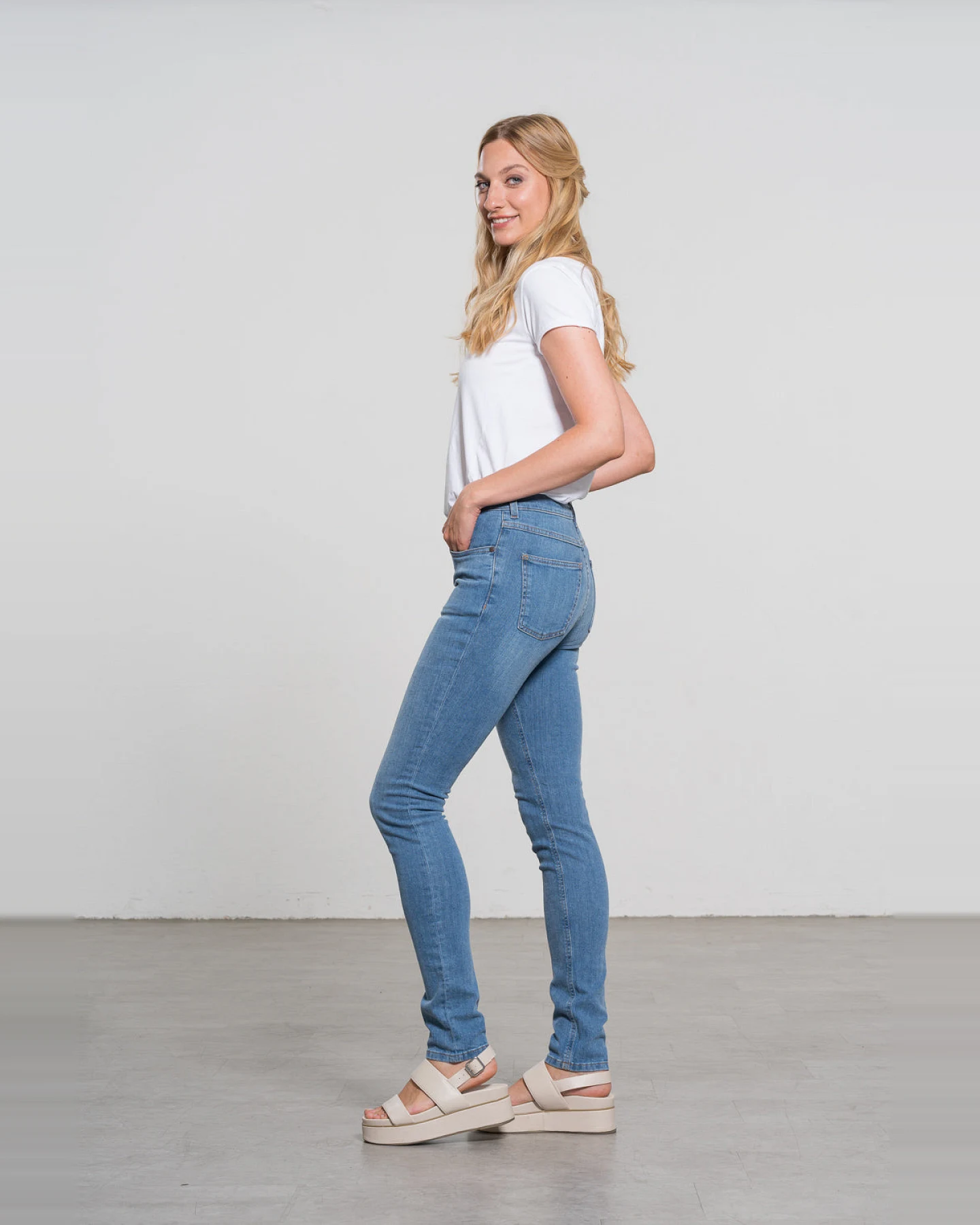 Feuervogl Damen vegan Jeans Hanna Skinny Fashion Blau – Ansicht 2