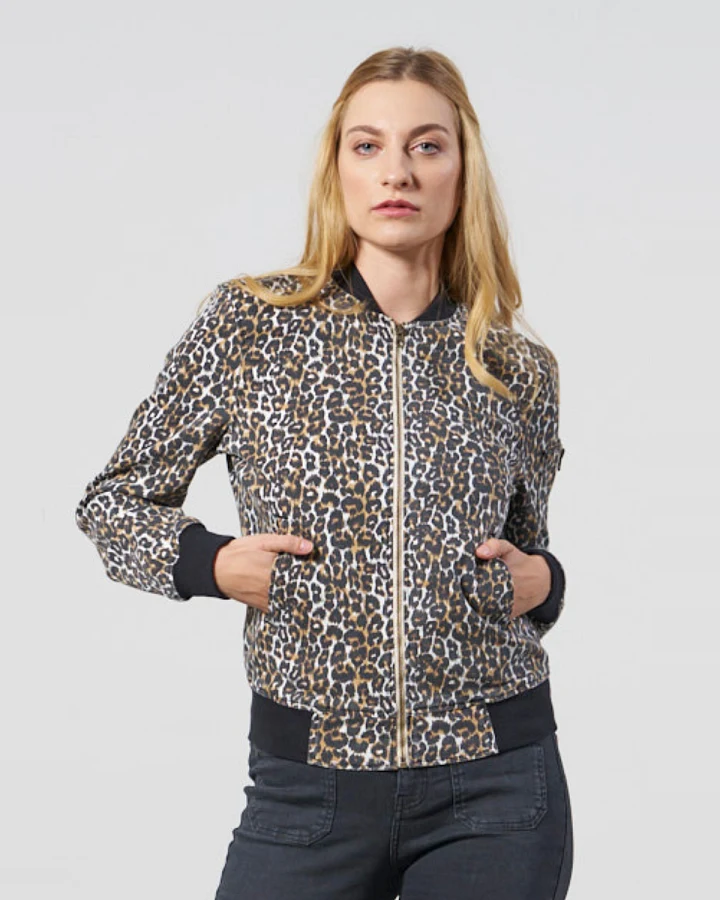 Feuervogl Damen vegan Jacke Denim Tilda Blouson Wild Animal Print