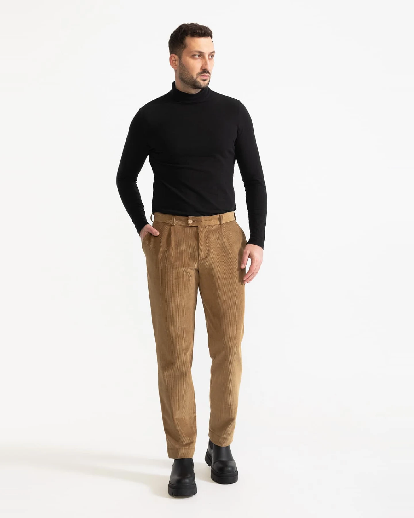 De IONESCU Herren vegan Hose Dacian Corduroy Champagne – Ansicht 2
