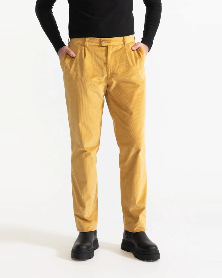 De IONESCU Herren vegan Hose Dacian Corduroy Golden