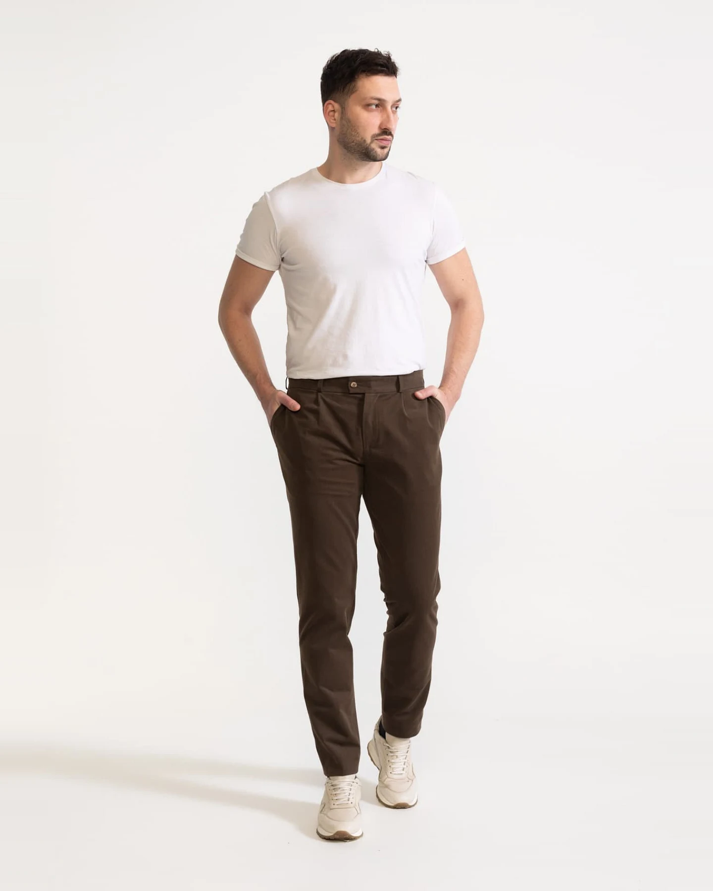De IONESCU Herren vegan Hose Chesler Khaki – Ansicht 2