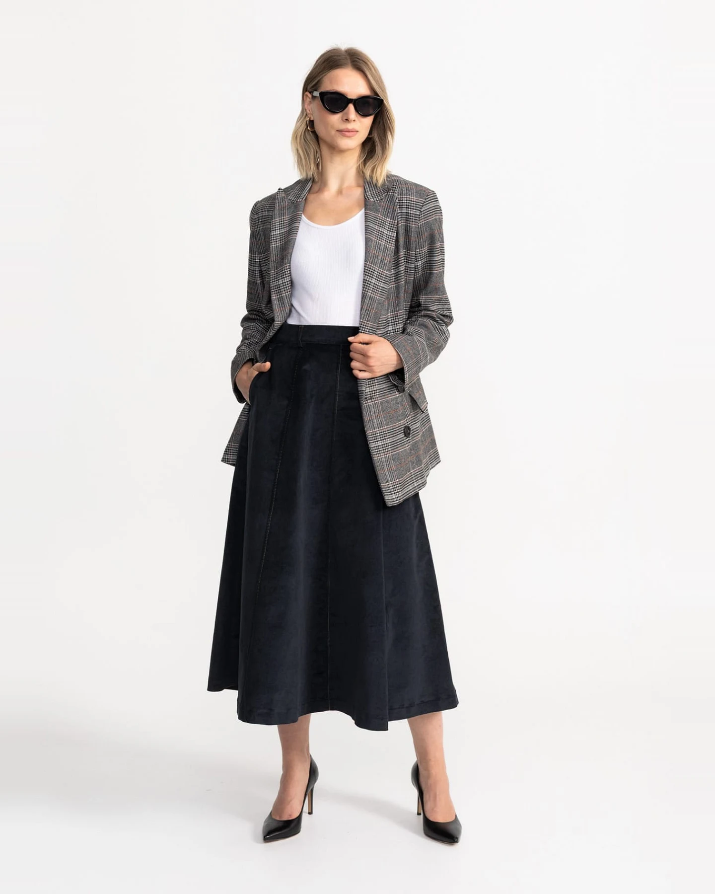 De IONESCU Damen vegan Rock Dorna Corduroy Marineblau – Ansicht 2