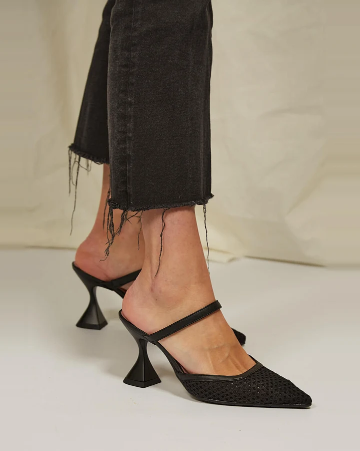 Momoc Damen vegan Pumps Ibiza Schwarz