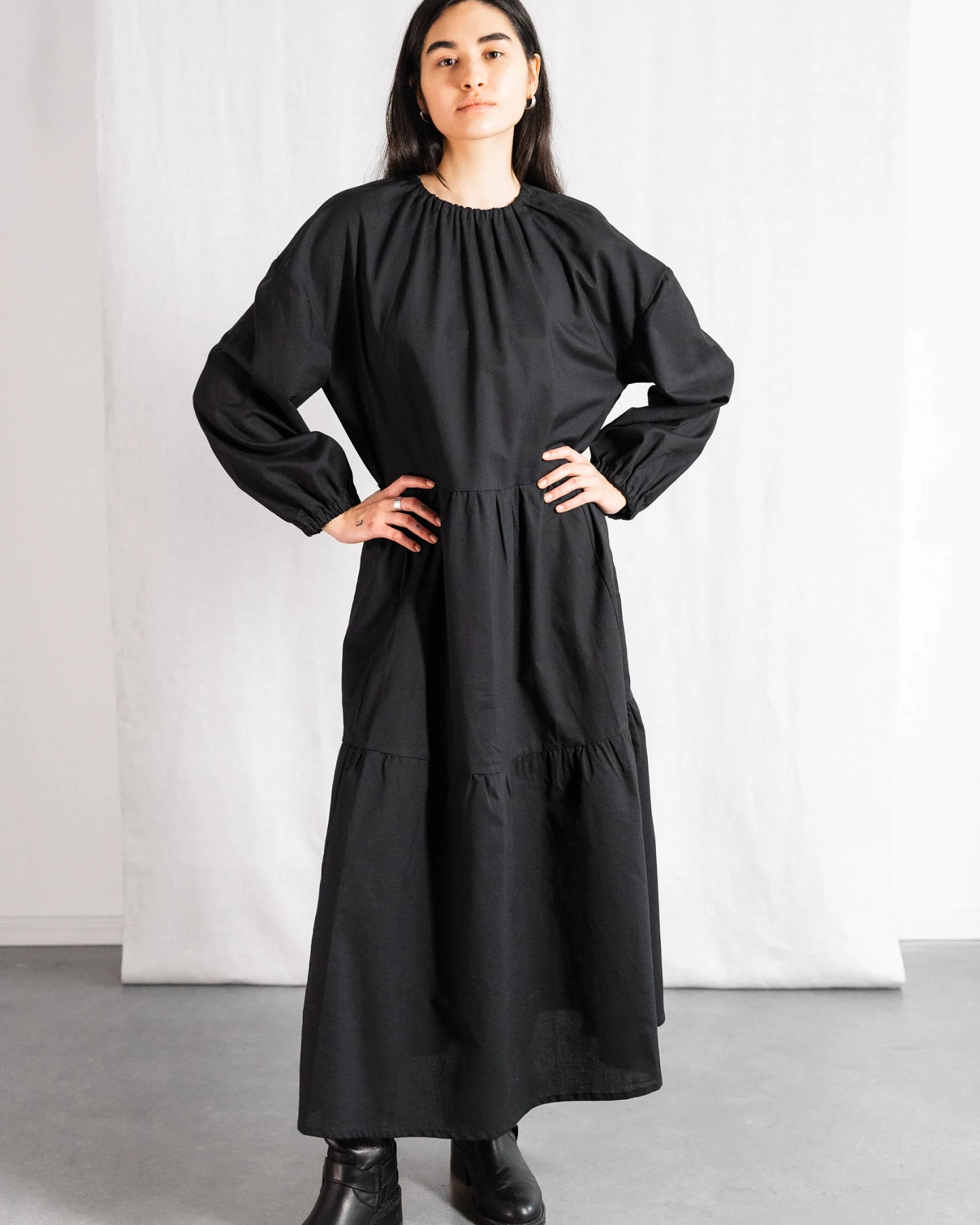 Jyoti Fair Works Damen vegan Kleid Savera Schwarz – Ansicht 2
