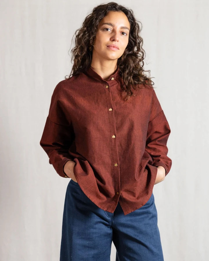Jyoti Fair Works Damen vegan Bluse Hawali Rum Rosinenbraun