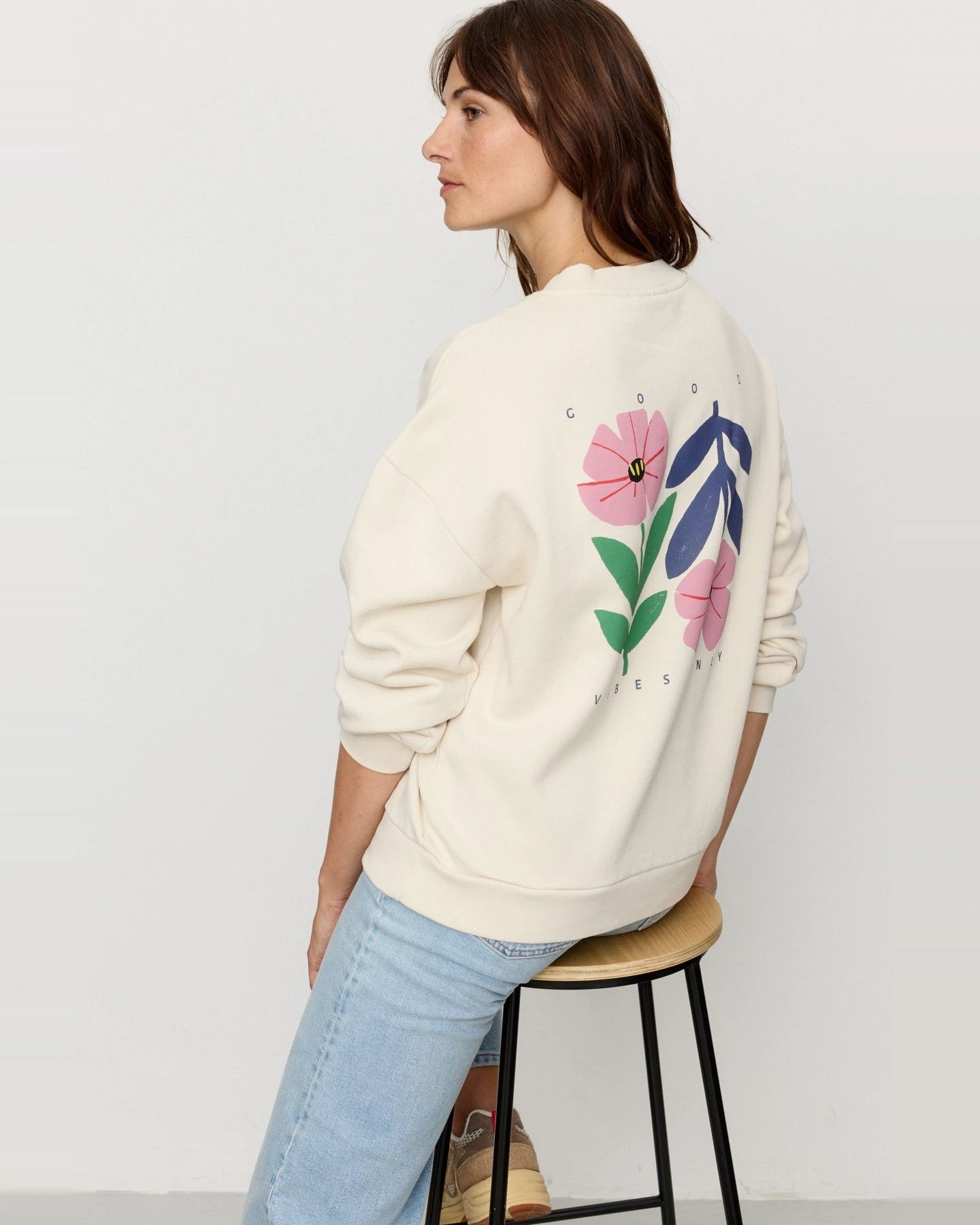 Sweatshirt Nerine Good Vibes Off White – Ansicht 2