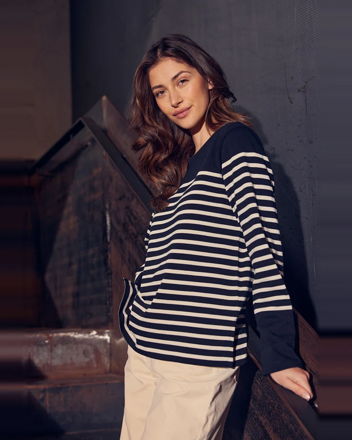 LAURIE Damen vegan Langarmshirt Gabrielle Breton Schwarz/Birke Gestreift