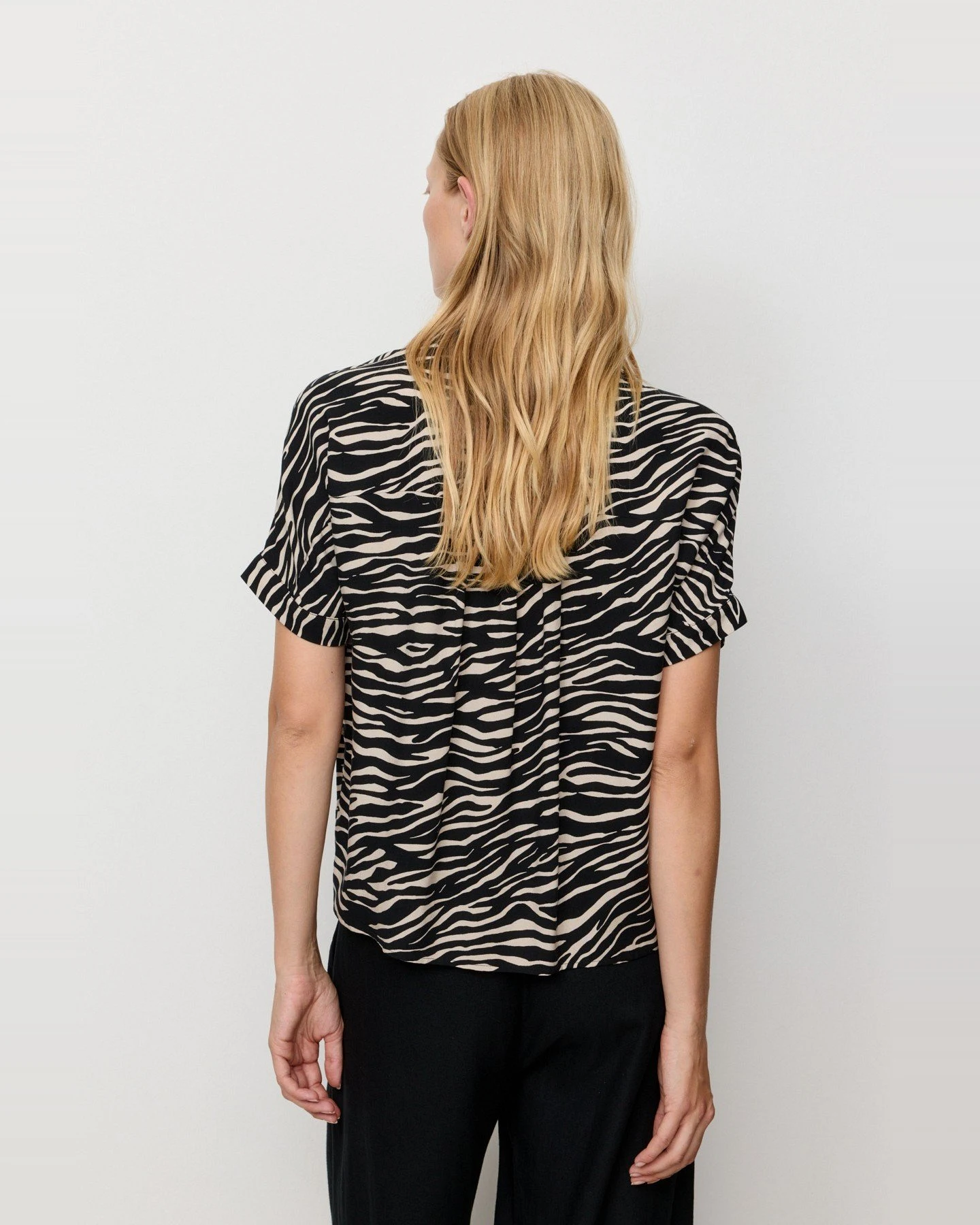 Bluse Lotus Zebra Schwarz – Ansicht 2