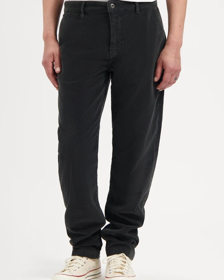 Kuyichi Herren vegan Hose Corduroy Darren Woodland Grey