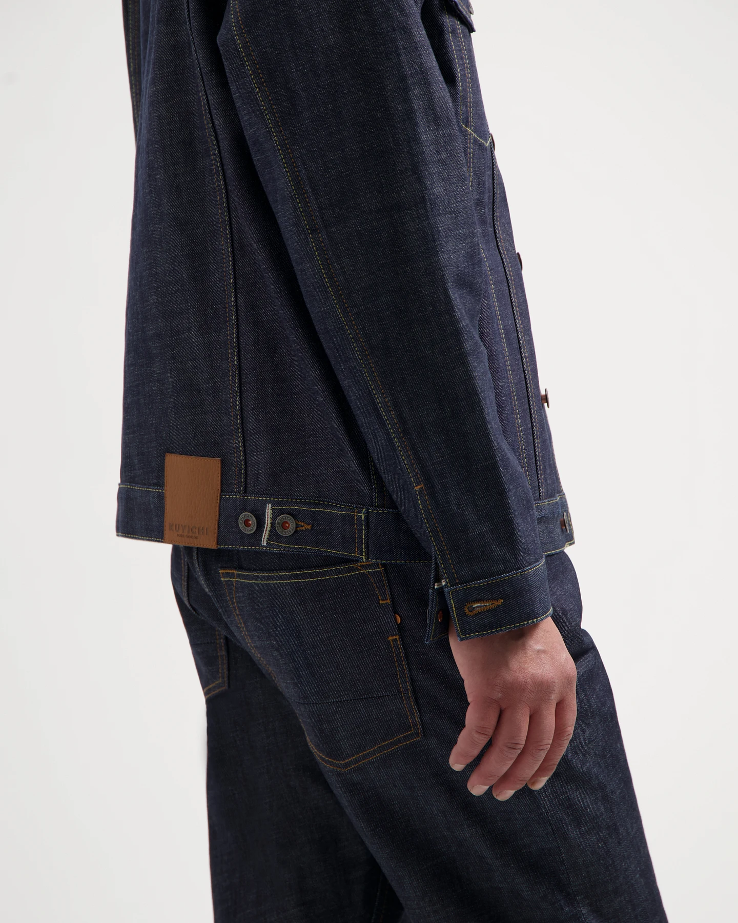 Kuyichi Herren vegan Jeansjacke Bourne Dry Selvedge Blau – Ansicht 2