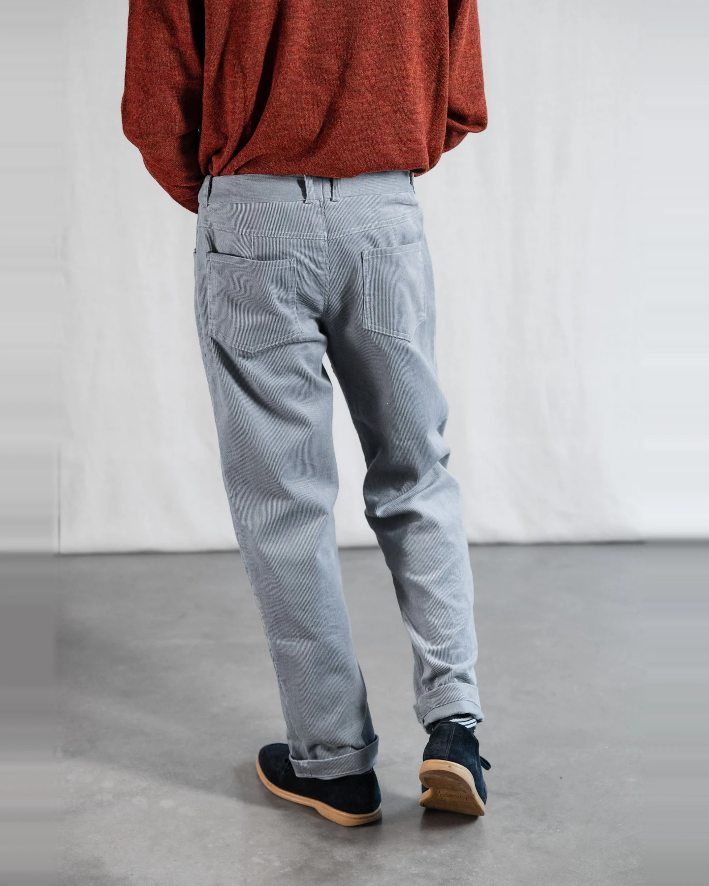 Jyoti Fair Works Herren vegan Hose Kord Prakrit Mist – Ansicht 2