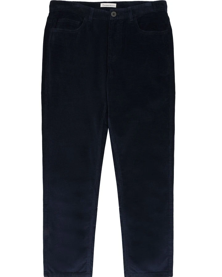 KnowledgeCotton Apparel Herren vegan Hose Corduroy Chuck 5 Pocket Night Sky Navy