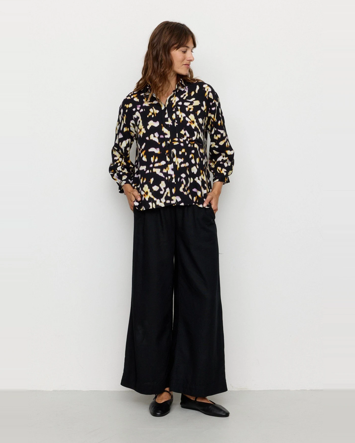Bluse Cypress Blurry Schwarz – Ansicht 4