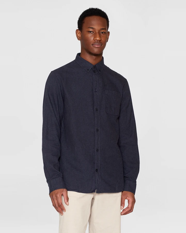 KnowledgeCotton Apparel Herren vegan Hemd Flanell Regular Melange Total Eclipse Navy