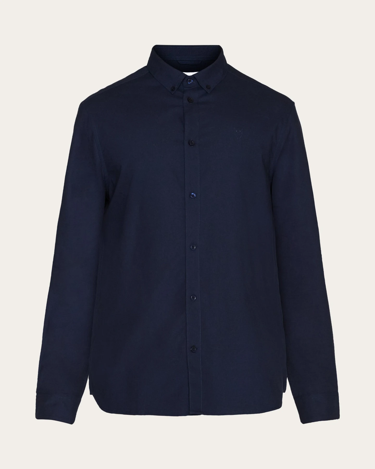 KnowledgeCotton Apparel Herren vegan Hemd Oxford Harald Kleine Eule Total Eclipse Marine – Ansicht 2