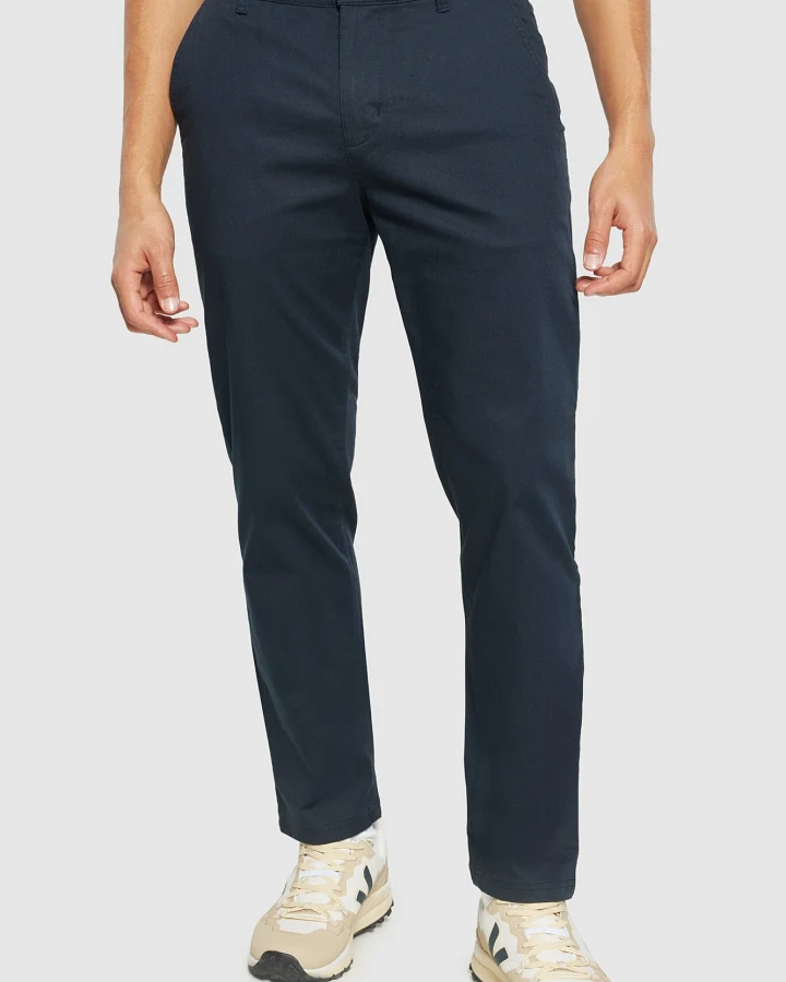 KnowledgeCotton Apparel Herren vegan Hose Canvas Chuck Regular Total Eclipse Navy