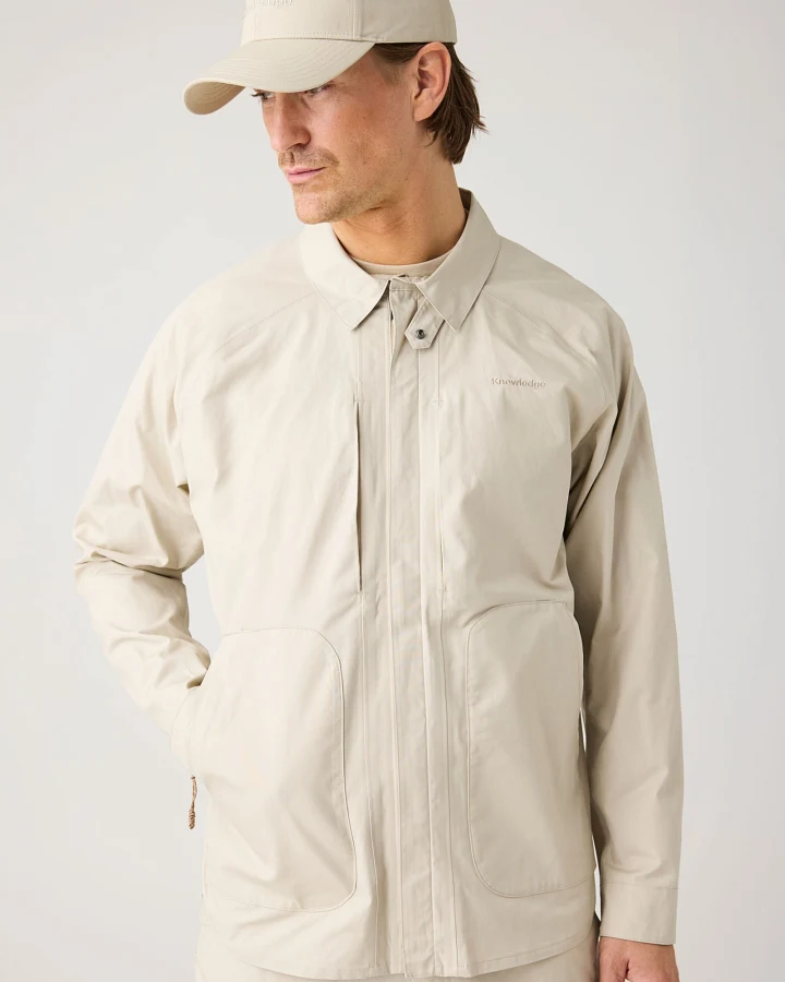 KnowledgeCotton Apparel Herren vegan Jacke Vent Canvas 200 Light Feather Gray
