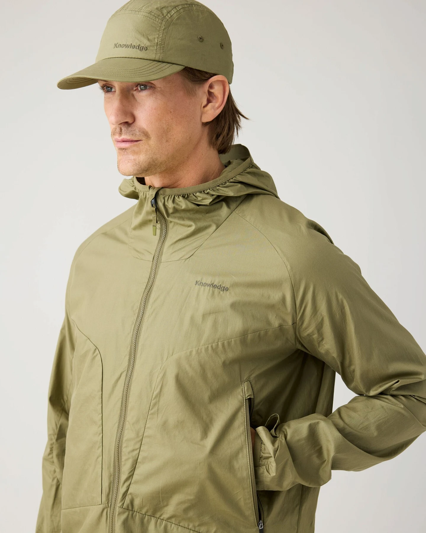 KnowledgeCotton Apparel Herren vegan Jacke Vent Ripstop 90 Gebrannte Olive – Ansicht 2