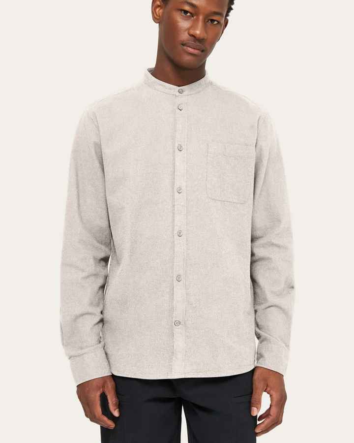 KnowledgeCotton Apparel Herren vegan Hemd Stehkragen Regular Melange Greige