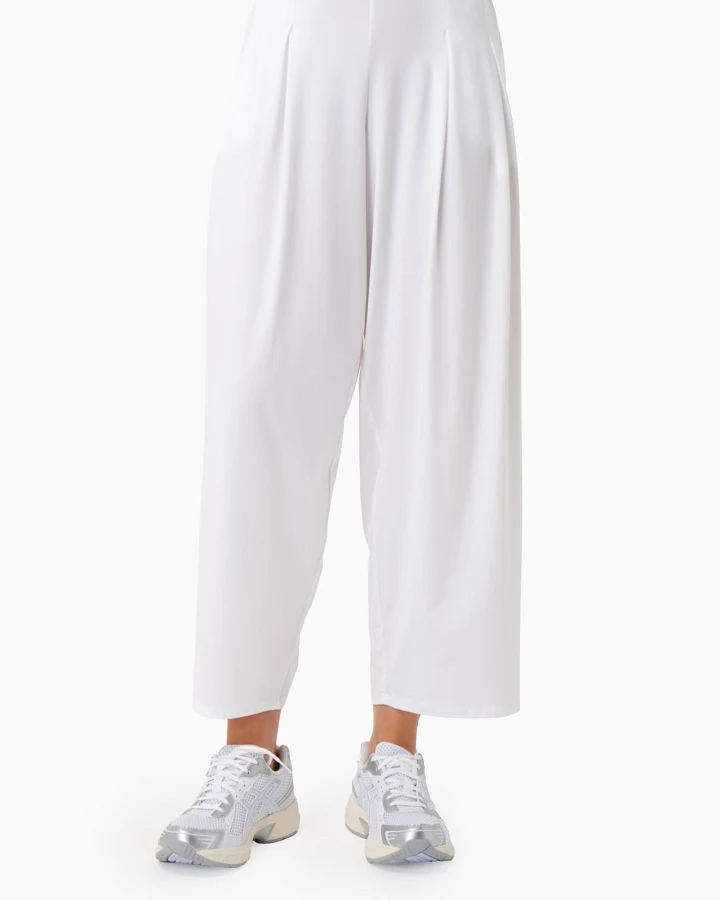 ORGANICATION Damen vegan Hose Peeny Weiß