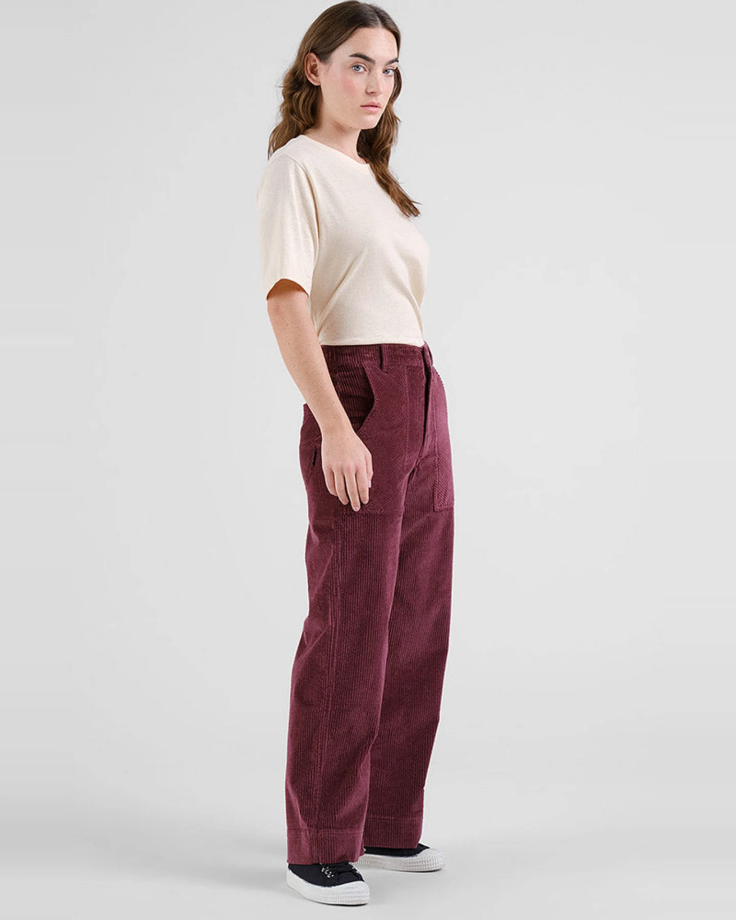 DEDICATED Damen vegan Hose Vara Workwear Feige Rot – Ansicht 2