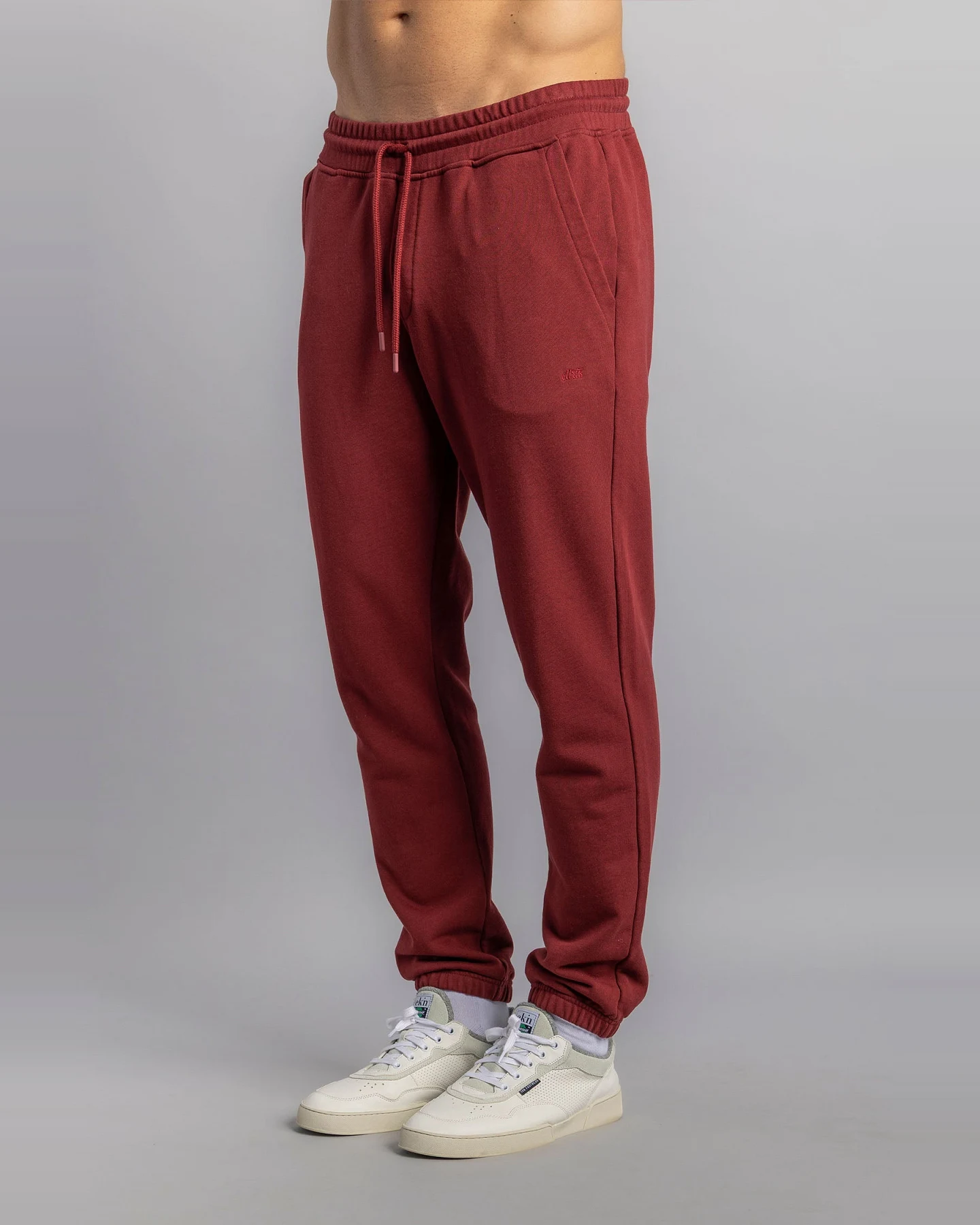 DIRTS Herren vegan Sweatpants Royal Burgundy – Ansicht 2