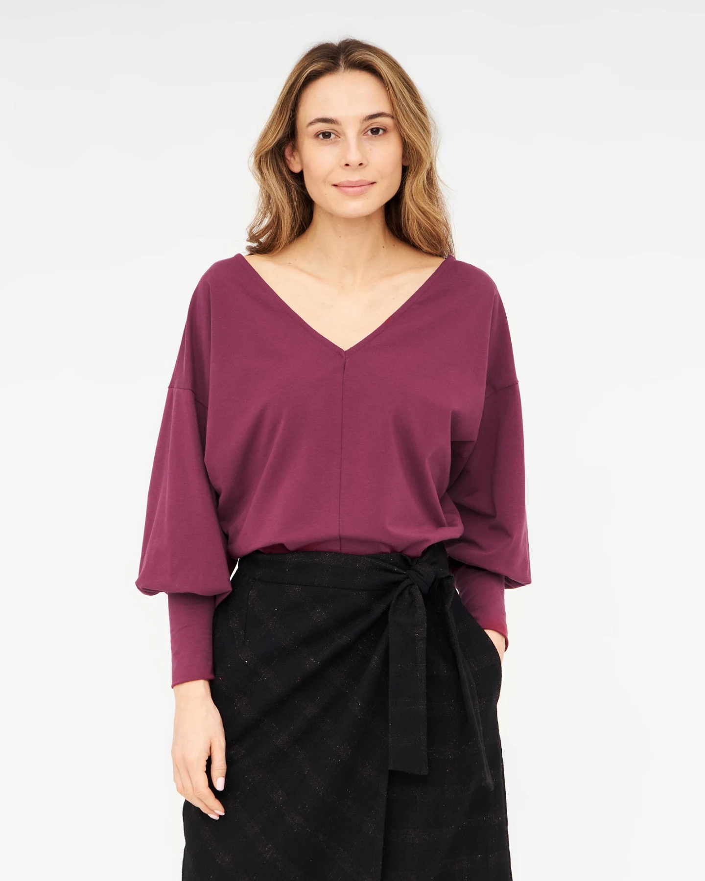 WiDDA Damen vegan Langarmshirt Ava Beerenrot – Ansicht 2