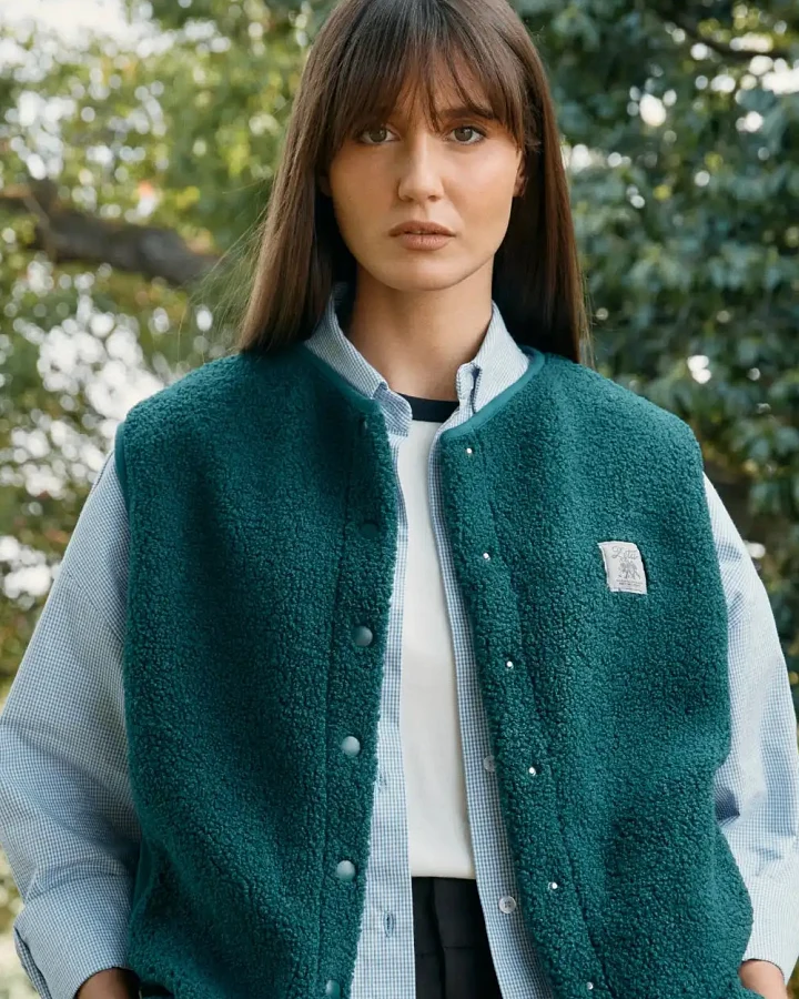 Zèta Damen vegan Weste Sherpa Waldgrün