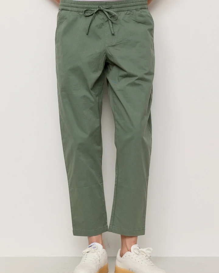 Recolution Damen vegan Jogginghose Chino Kale Khaki