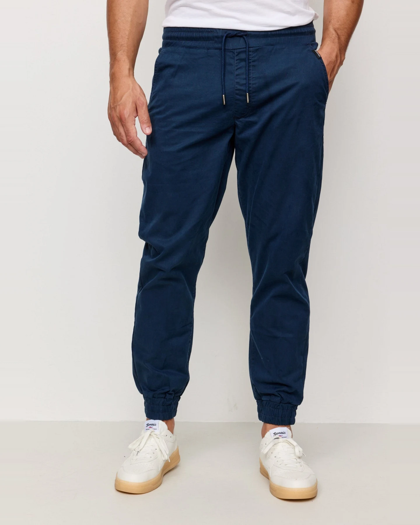 Recolution Herren vegan Jogginghose Chino Musa Dark Navy – Ansicht 2