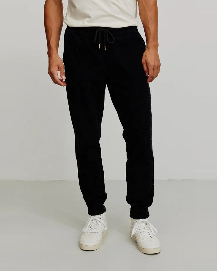 Recolution Herren vegan Jogginghose Chino Cord Cyperus Schwarz
