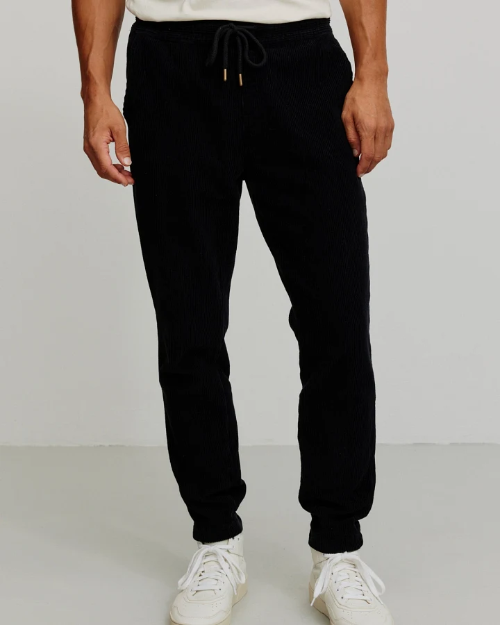 Recolution Herren vegan Jogginghose Chino Cord Cyperus Schwarz