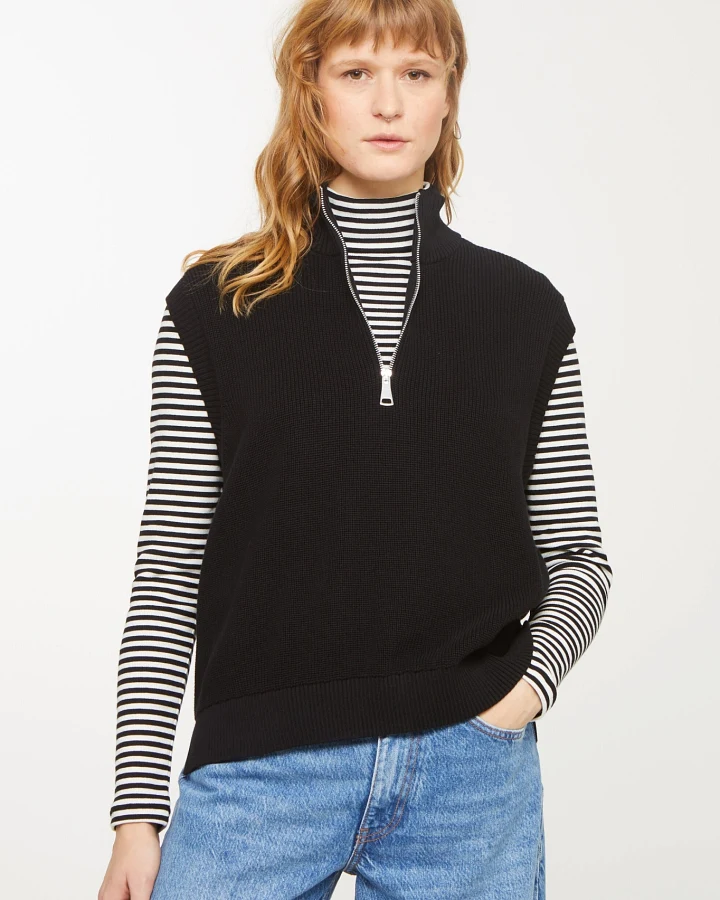 Recolution Damen vegan Pullunder Amantia Schwarz