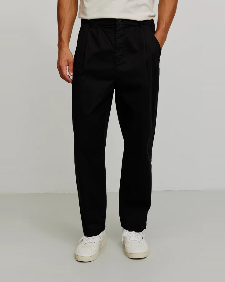 Recolution Herren vegan Chino Catmint Schwarz