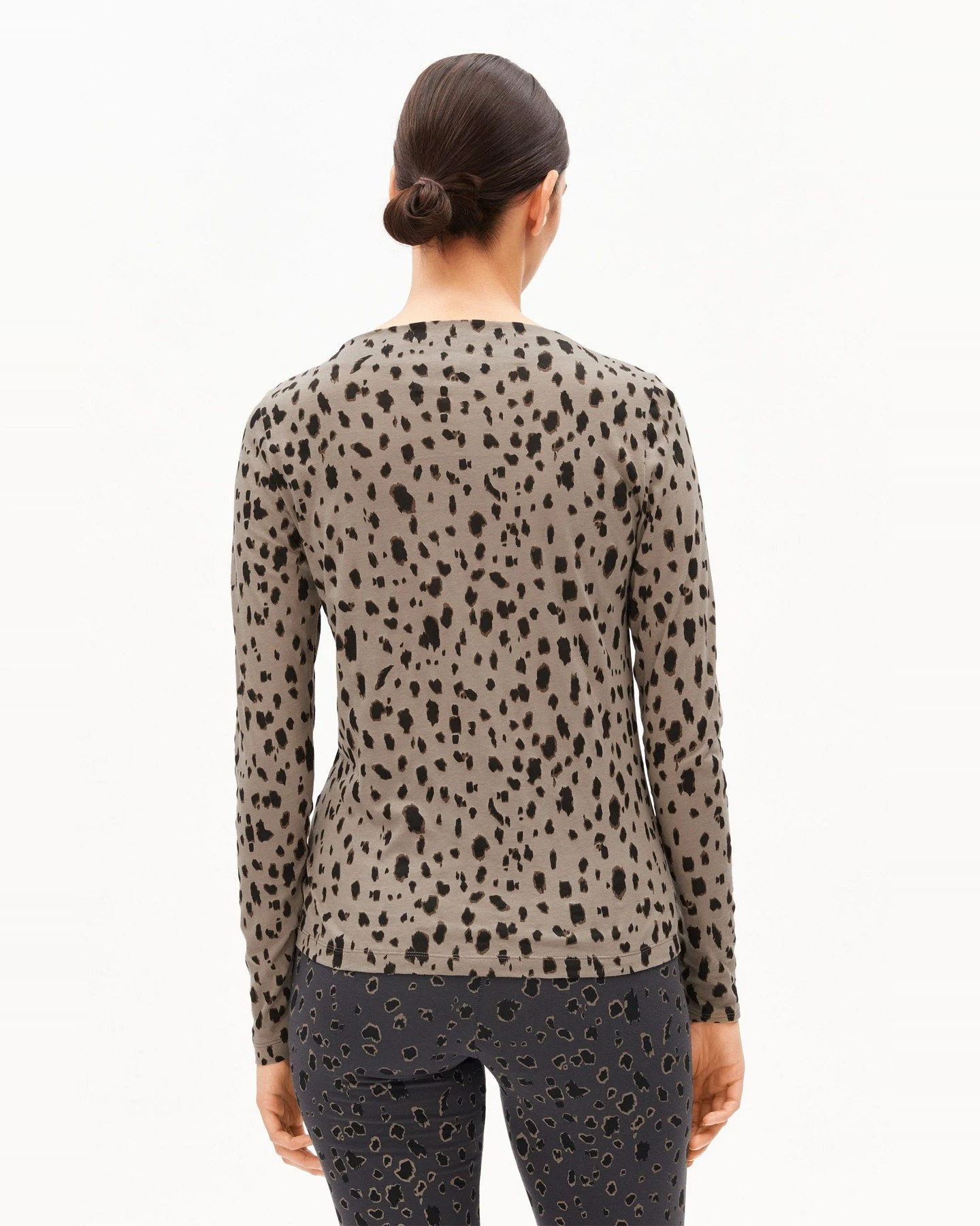 Longsleeve Leo Braun – Ansicht 2