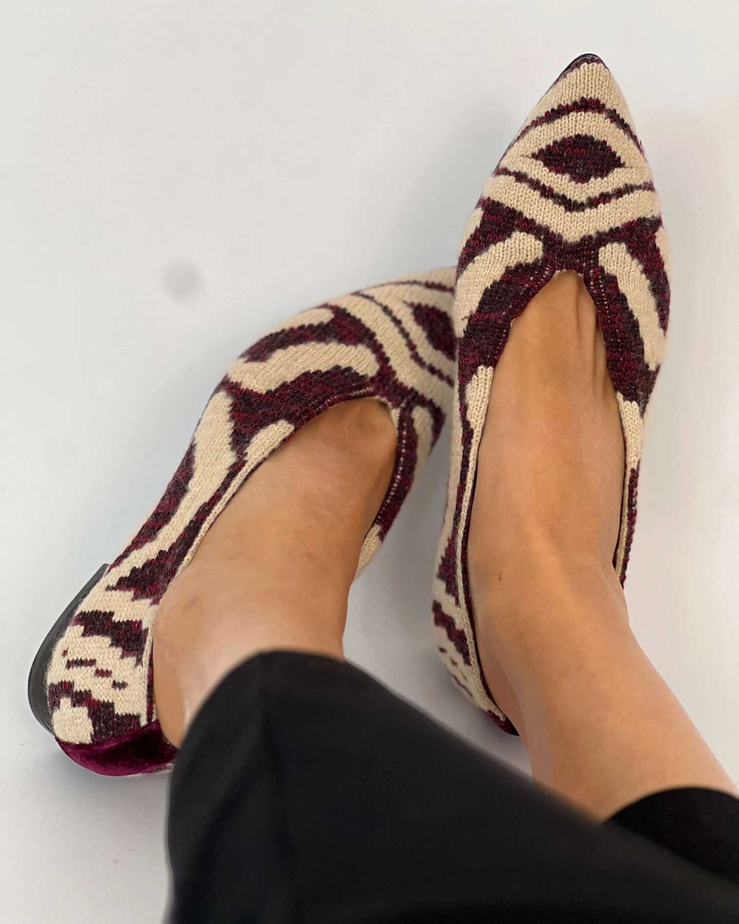 Momoc Damen vegan Ballerina Flats Budapest Tricotosa Bordeaux – Ansicht 2