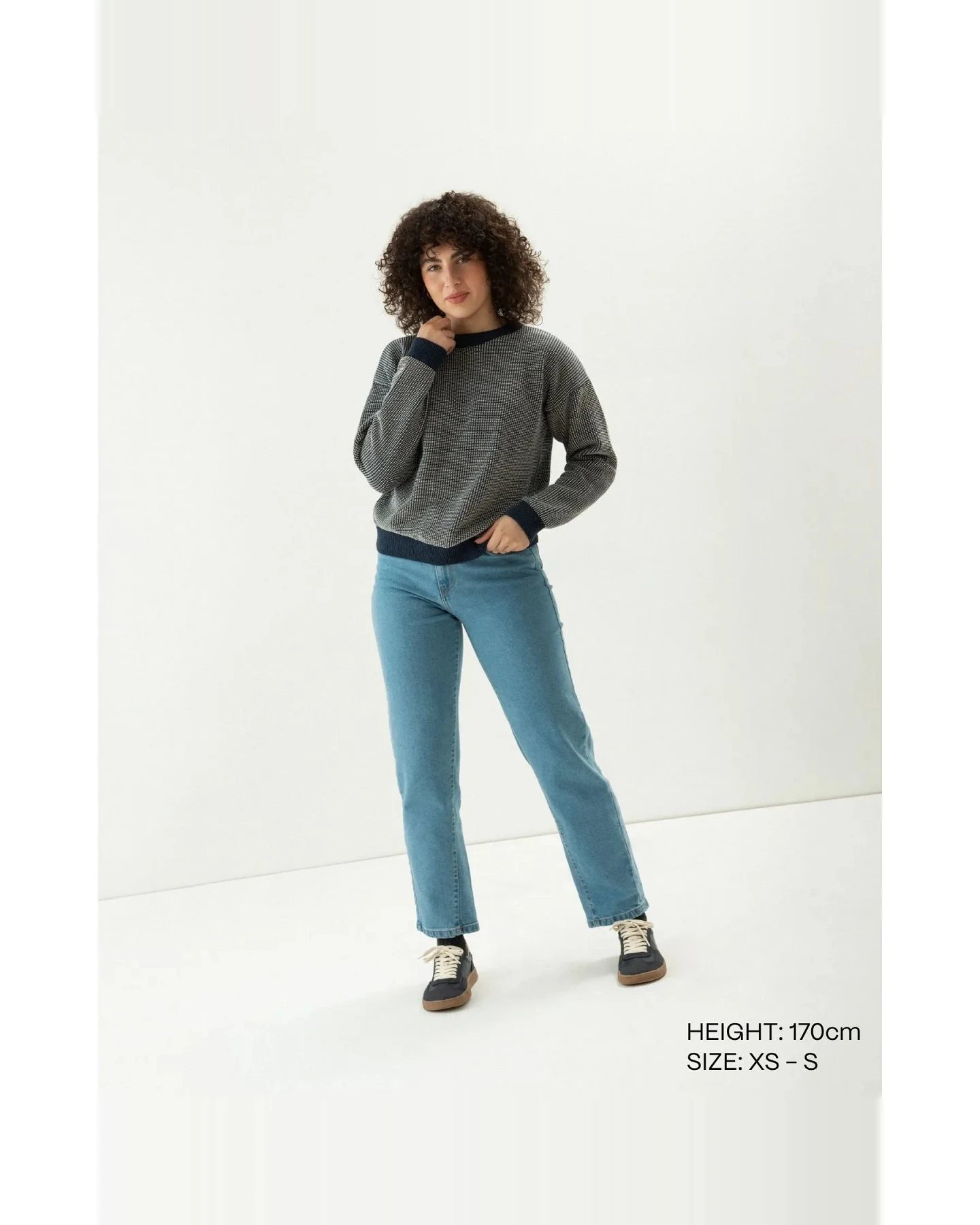 Clotsy Damen vegan Pullover Selene Blau – Ansicht 2