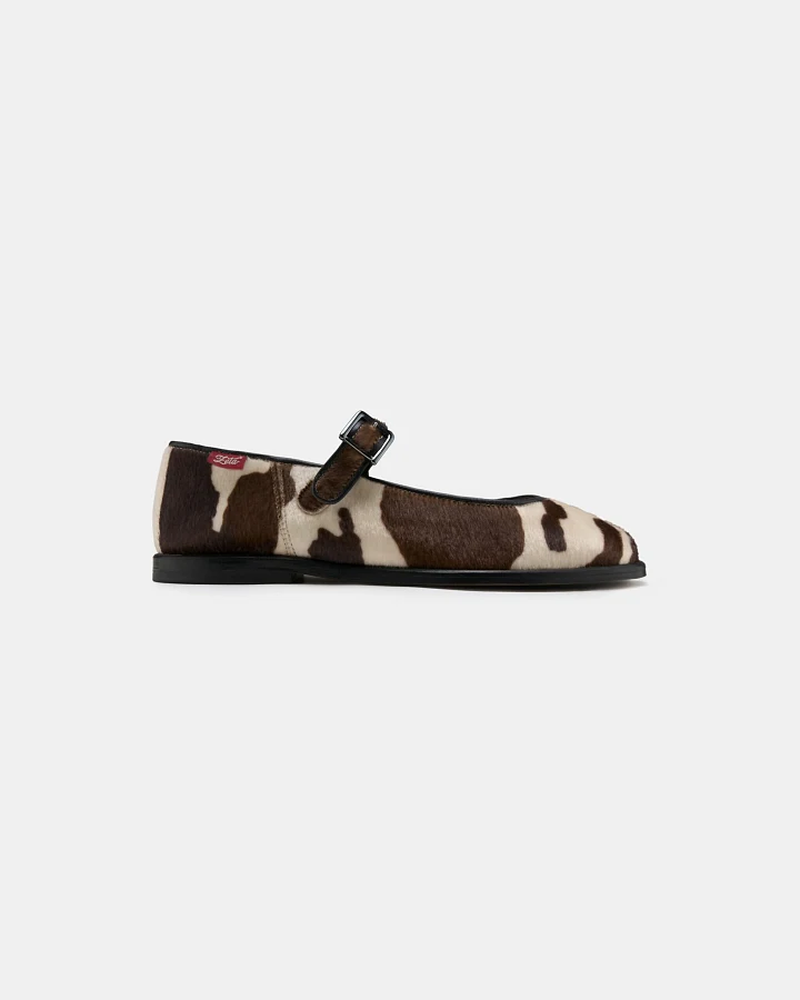 Zèta Damen vegan Flats Gaia Cow Print Weiß/Braun