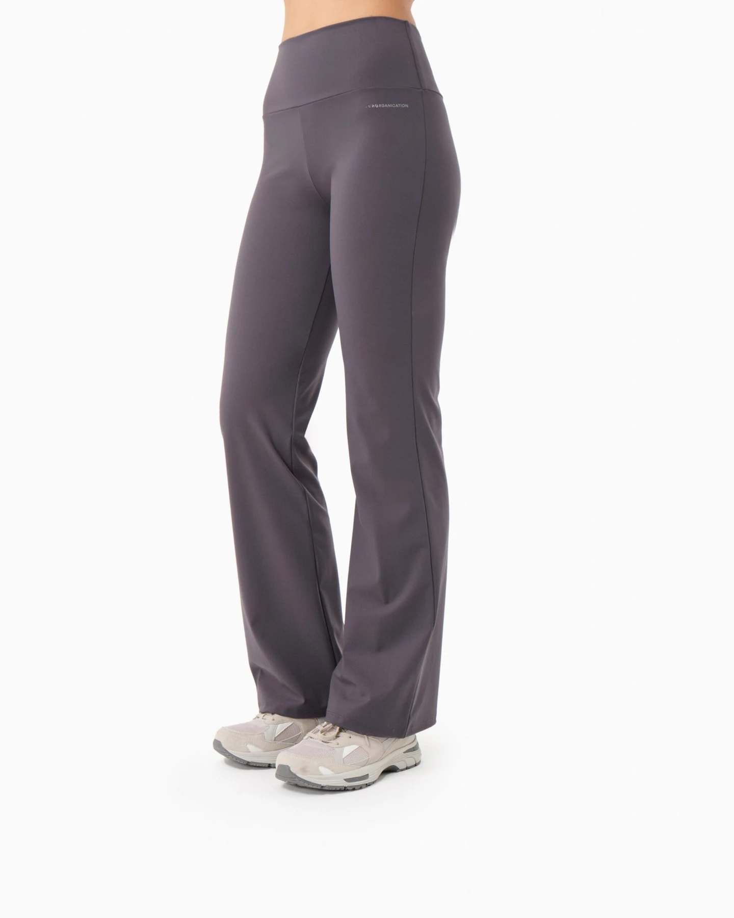 ORGANICATION Damen vegan Hose Lavinn Shadow – Ansicht 2