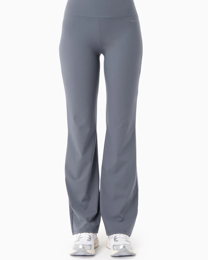 ORGANICATION Damen vegan Hose Lavinn Soft Indigo
