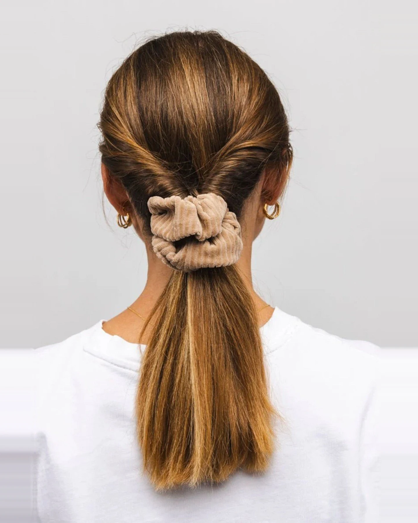 Scrunchie Bio Samt Rippe – Ansicht 2