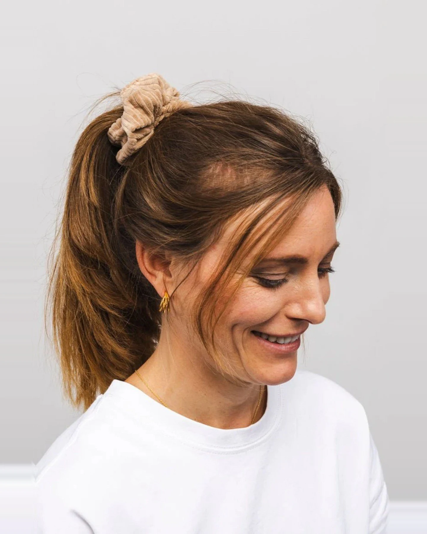 Scrunchie Bio Samt Rippe – Ansicht 3