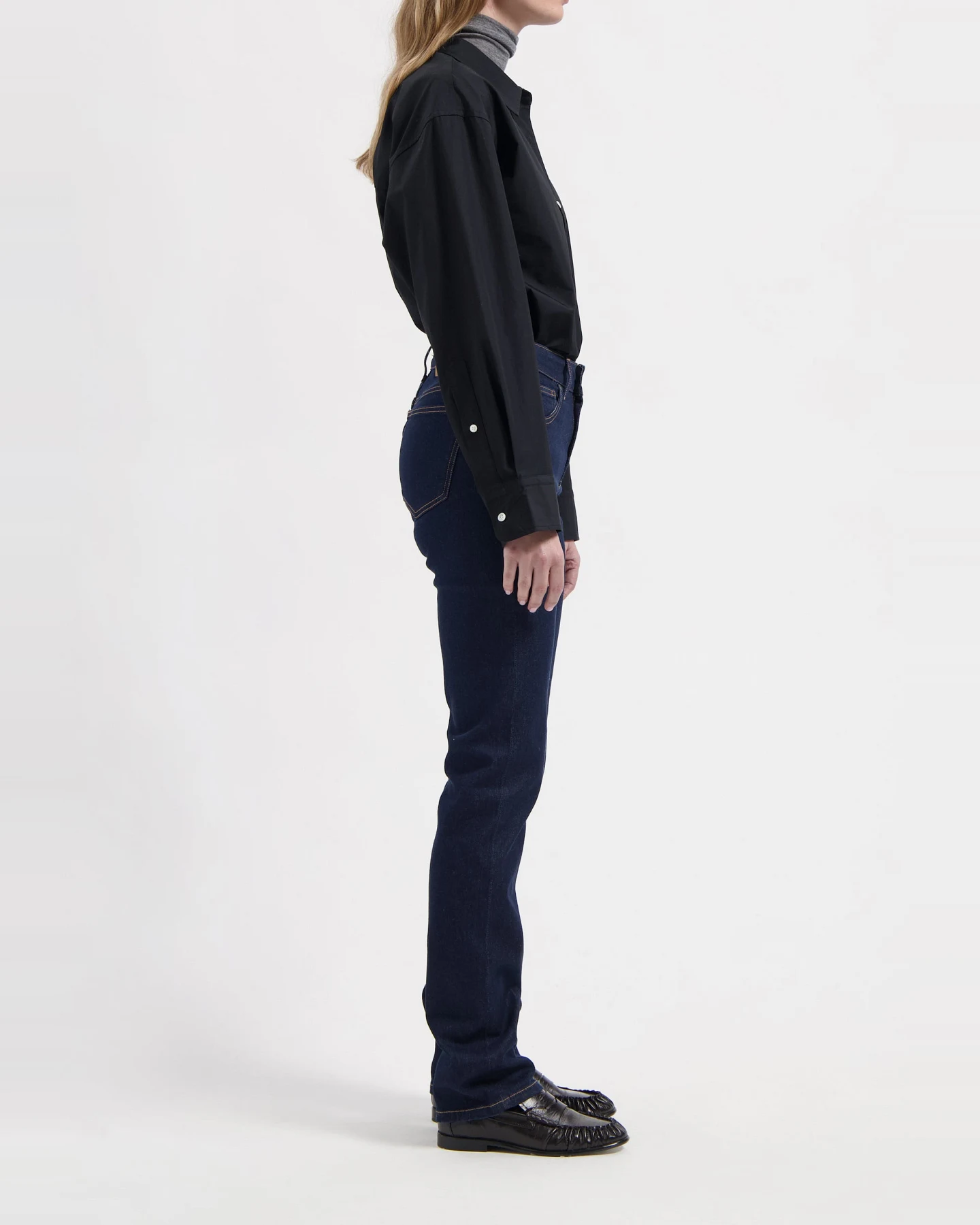 MUD Jeans Damen vegan Jeans Logan High Slim Rinse Blau – Ansicht 2