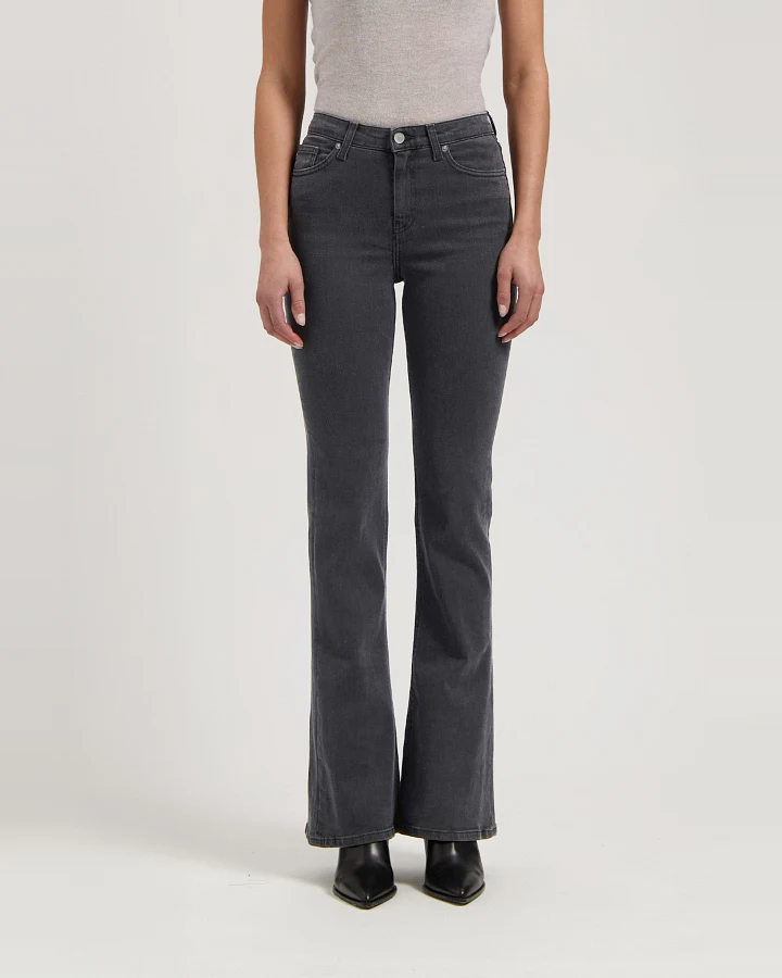 MUD Jeans Damen vegan Jeans Flared Isy Grau
